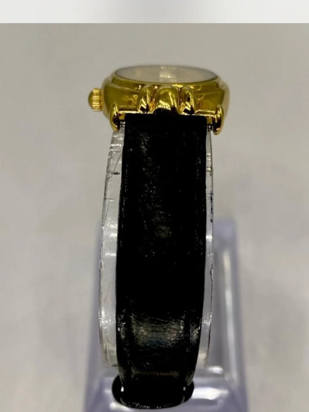 Ldies ^^^Diamond Quartz  *** Women's Gold-Tone Oval Watch /  Black Strap ***